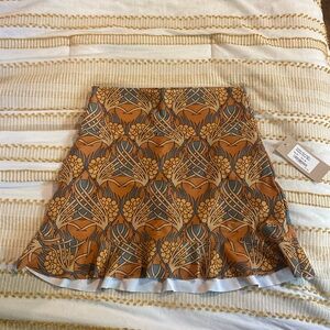 Albion Golden Hour High-waisted Skirt.    https://albionfit.com/